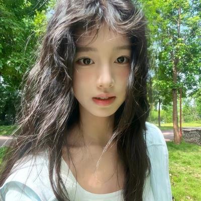 他的三个女儿